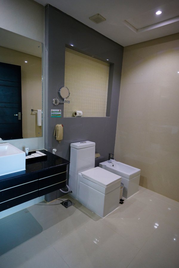 Arman Hotel Juffair Mall 7