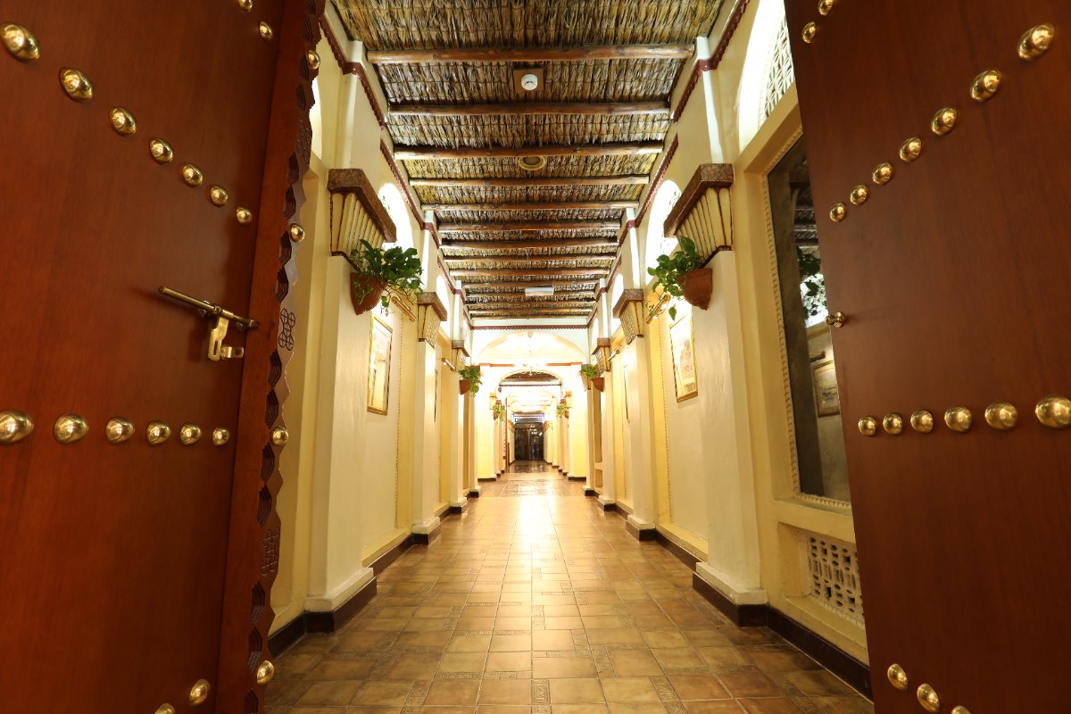 Delmon International Hotel 6