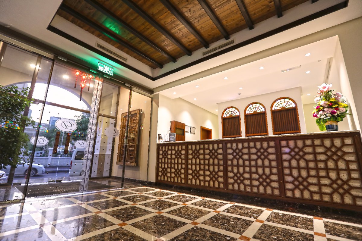 Delmon International Hotel 5