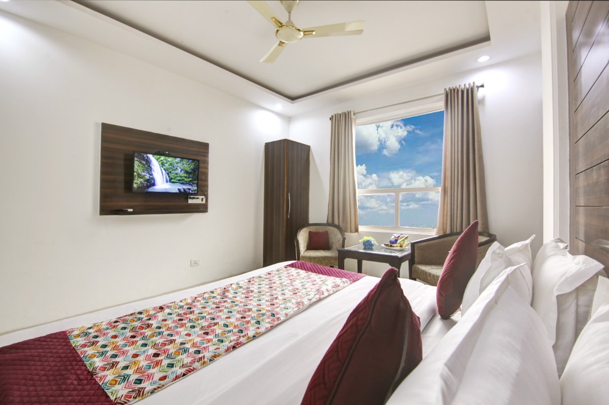 Hotel Devrana Delhi Airport 13