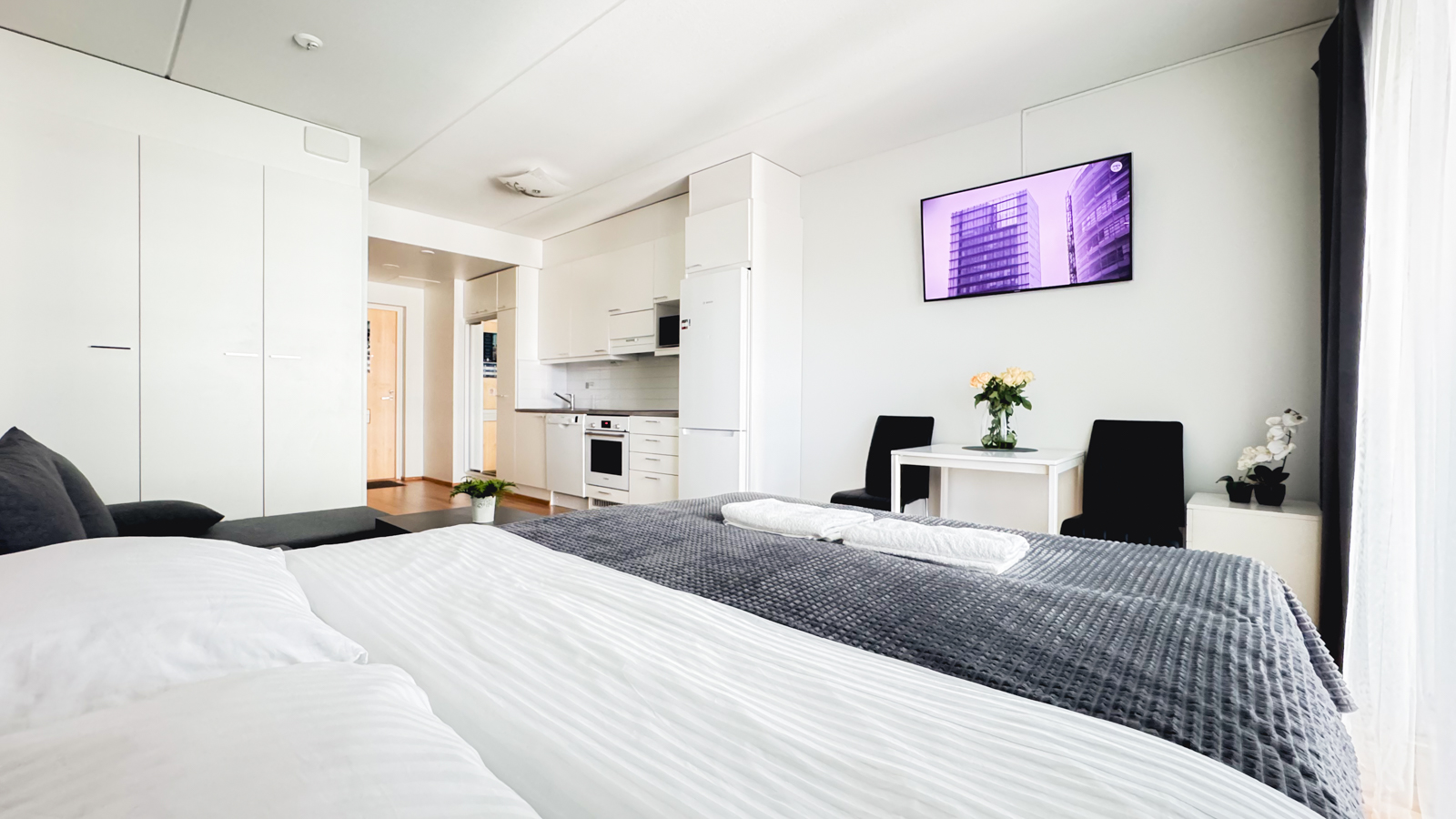 City center 1R studio with perfect view, parking